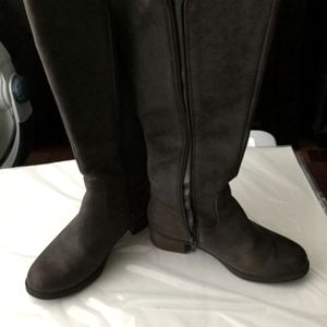 Hush puppies suede boots